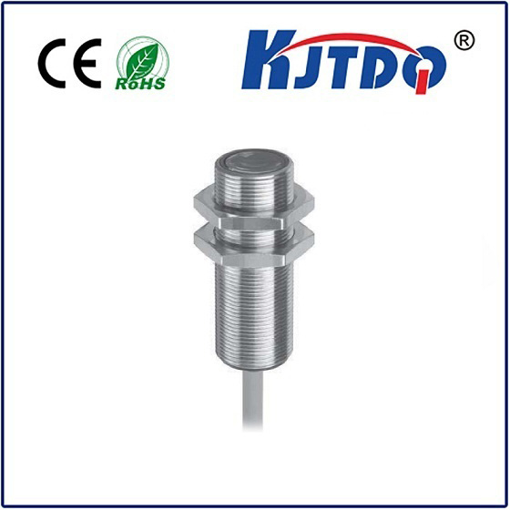 dq126e光電開關傳感器面板上的字母L、D表示什么意思?